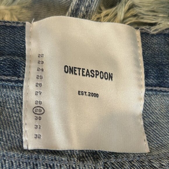 One Teaspoon Diamonde Bonita Distressed Denim Shorts Size 29 NWT $99 - Picture 4 of 10